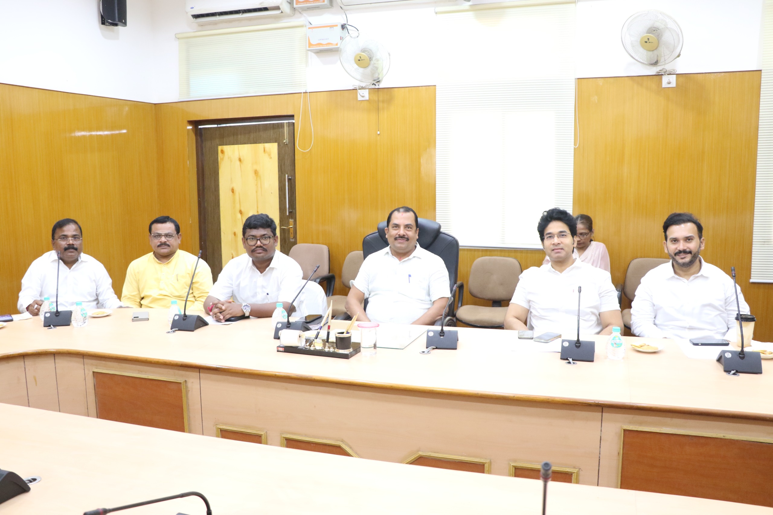1st meeting of the Committee on Papers Laid-on-the-Table, 2025-26